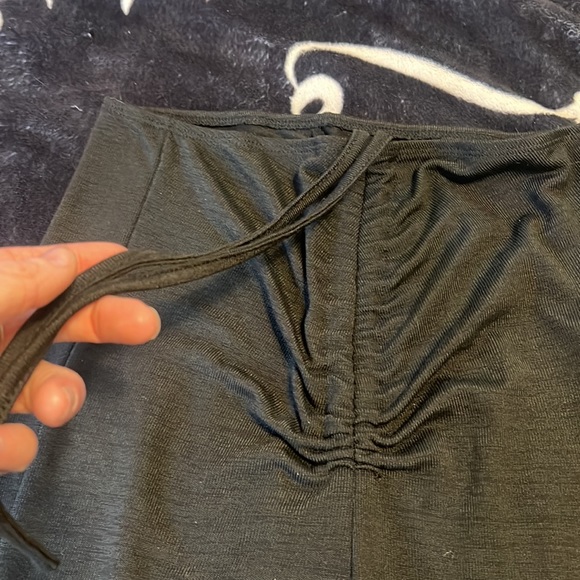 Black Scrunch front Pants - Picture 2 of 3